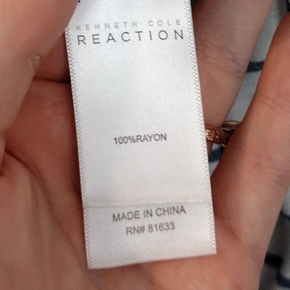 Kenneth Cole Reaction Plaid Button Down White/Blue/Navy Shirt Size Small - Picture 15 of 16